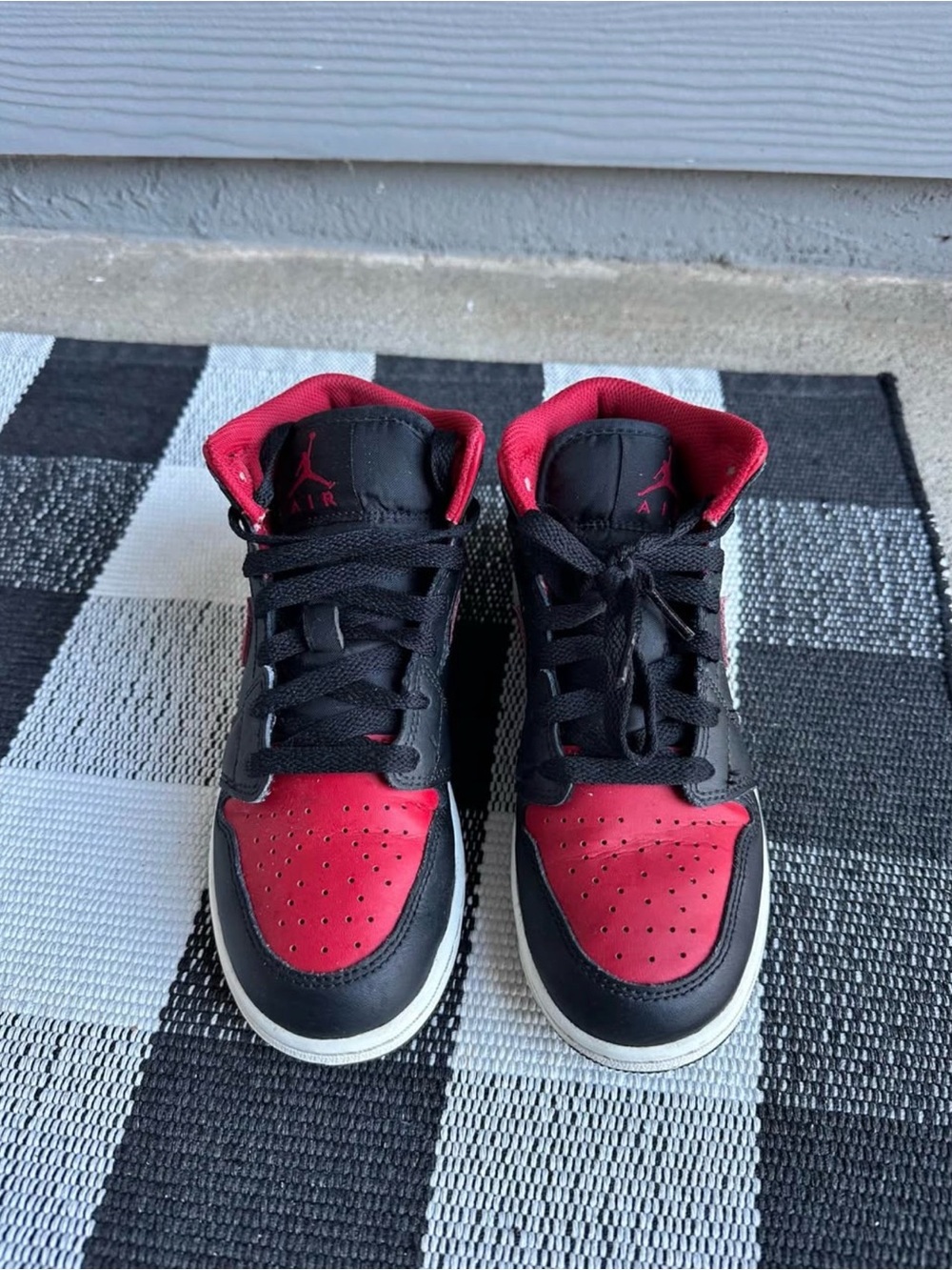 Nike Kids Black & Red Basketball Sneakers - Air Jordans Size 3.5